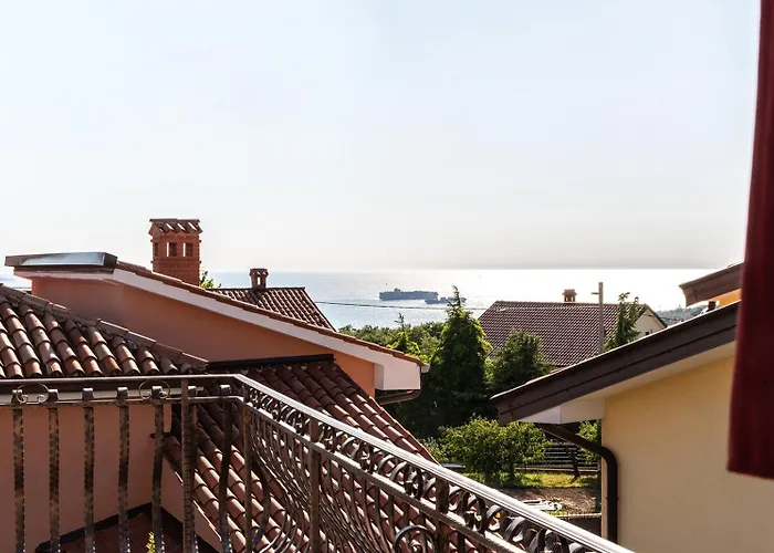 Stefanija 度假居 *